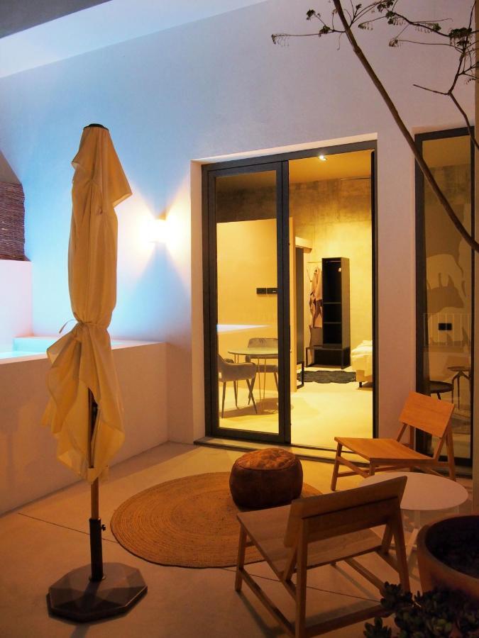 Suites 9 Malaga, Three Unique Suites With Private Plunge Pool Esterno foto