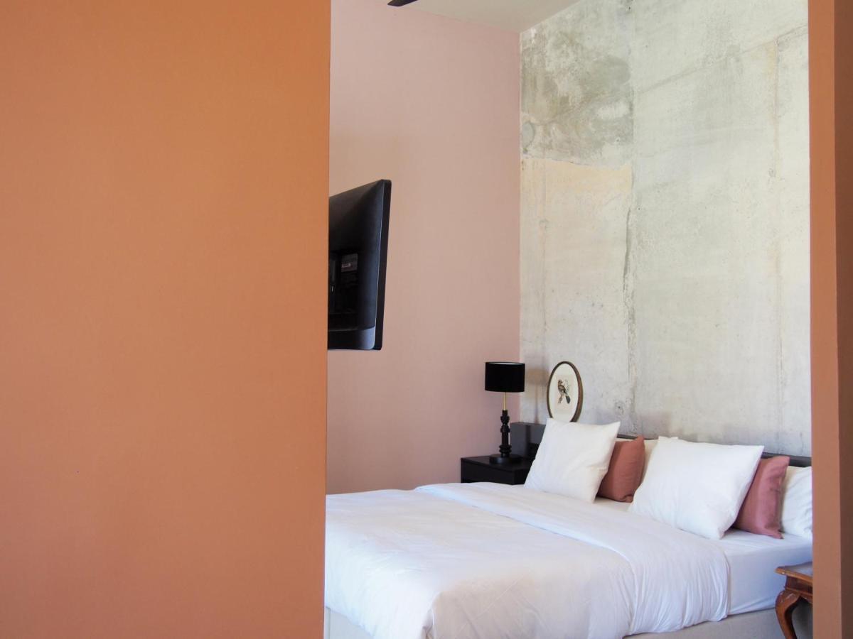 Suites 9 Malaga, Three Unique Suites With Private Plunge Pool Esterno foto